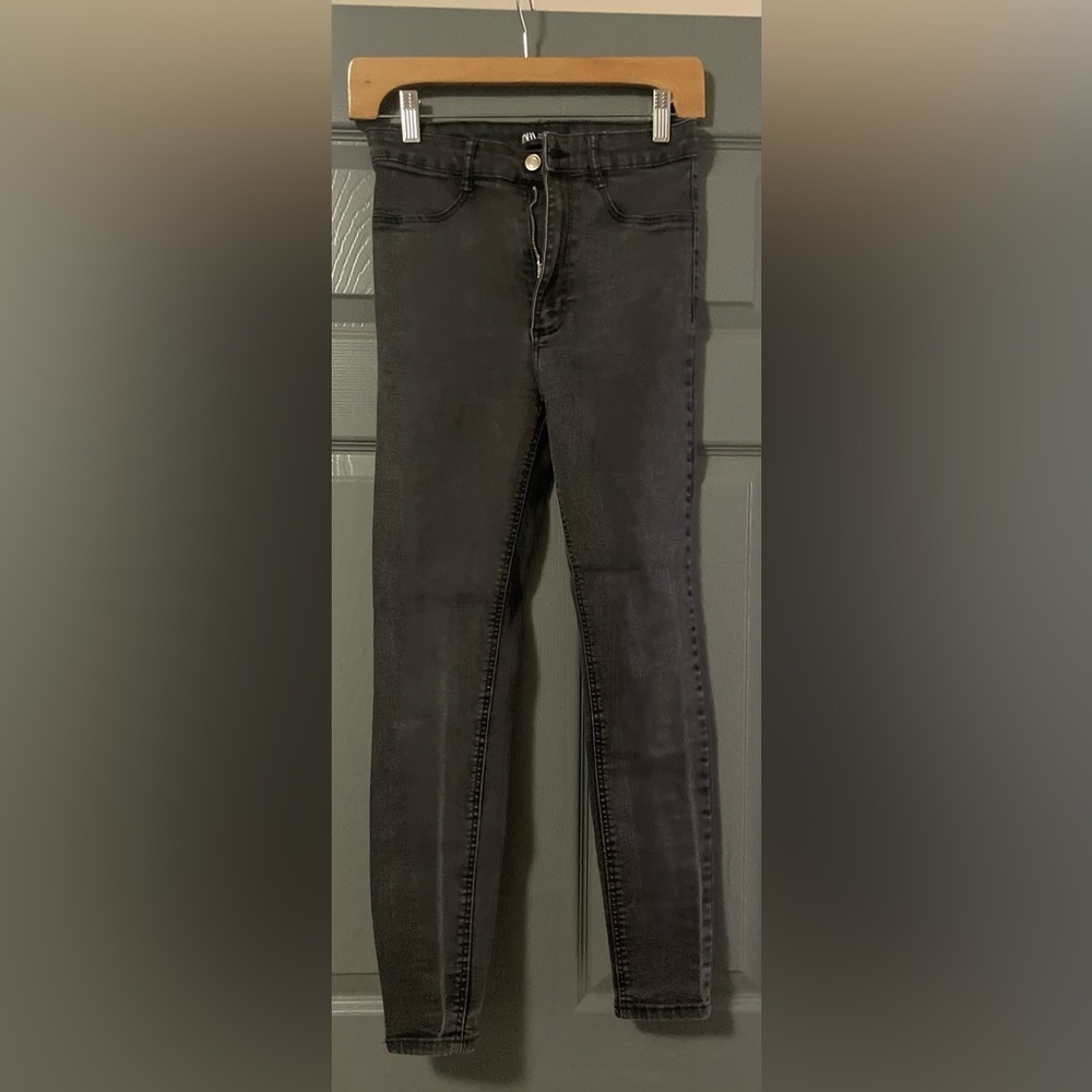Zara faded black skinny Jean size 6
